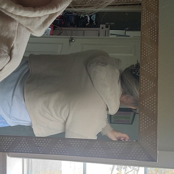 AWESOME CROP SWEATSHIRT With side quilt pattern - Picture 2 of 14